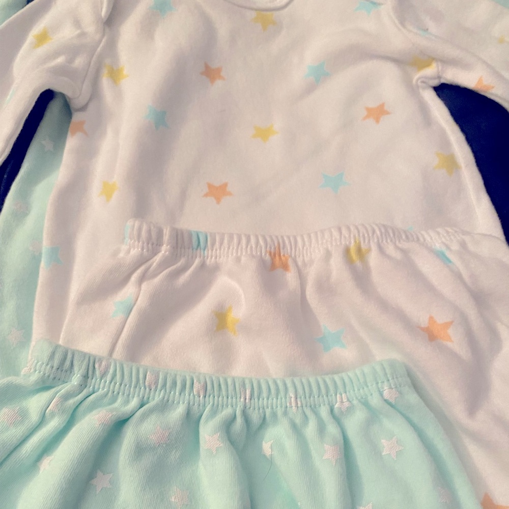 0/3 month pajamas - never worn